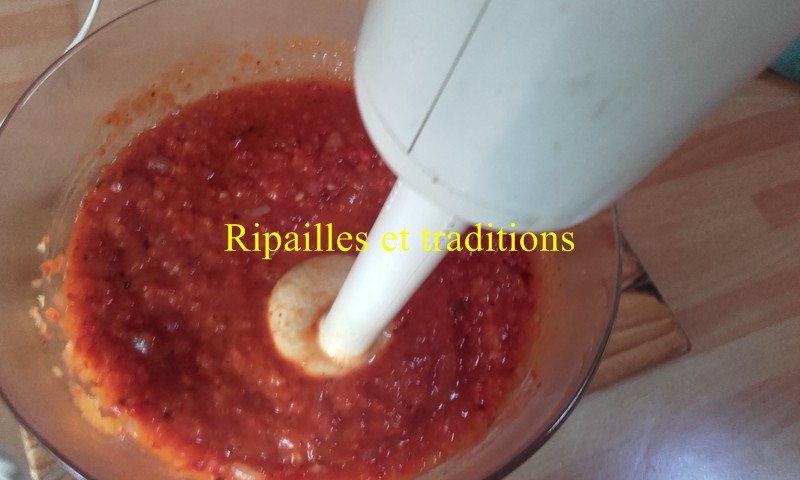 Ripailles et Traditions - Dos de cabillaud sauce poivron (9)